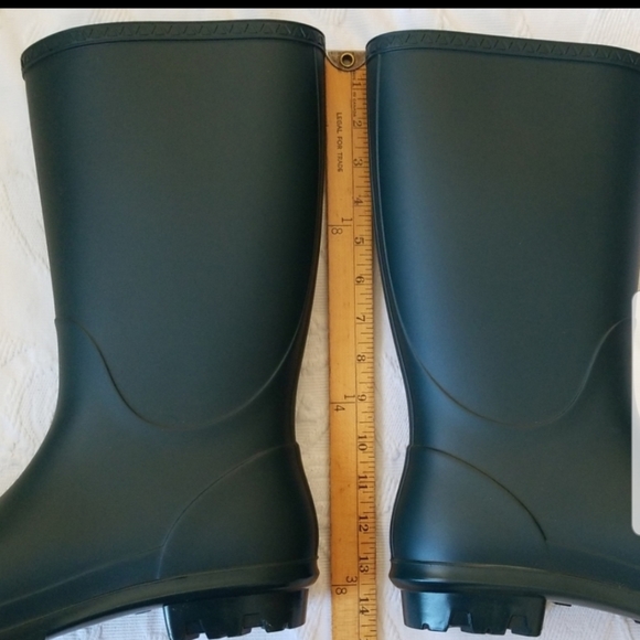 NWT UGG Shelby Rain Boots - Picture 6 of 7